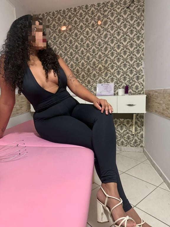 Paola massagista de qualidade! Massagem tântrica em