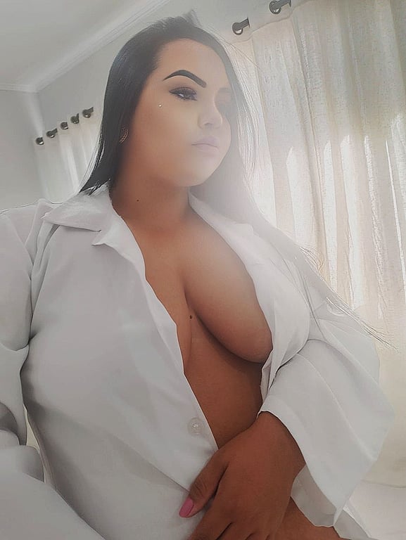 Jè - Morena Plus Size Massagem com Finalização Massagem