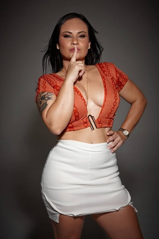 Jéssica conteúdos picantes eróticos Massagem sensual