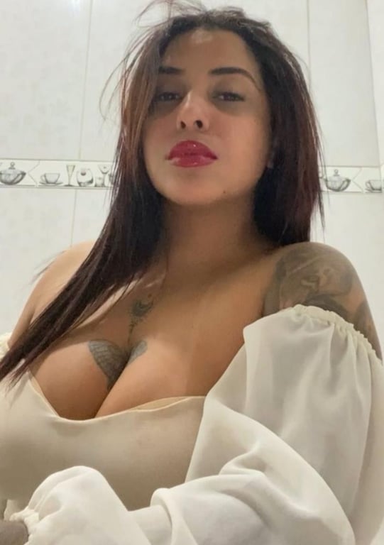 Jasmym Oliveira Sinta minhas mãos e esqueça o mundo… Massagem