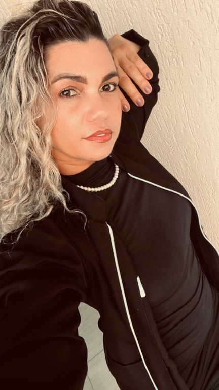 Diana Massoterapeuta Massagem Corporal Massagem sensual