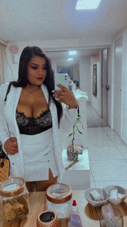 Elis Massagem profissional e sensuais Massagem nuru em