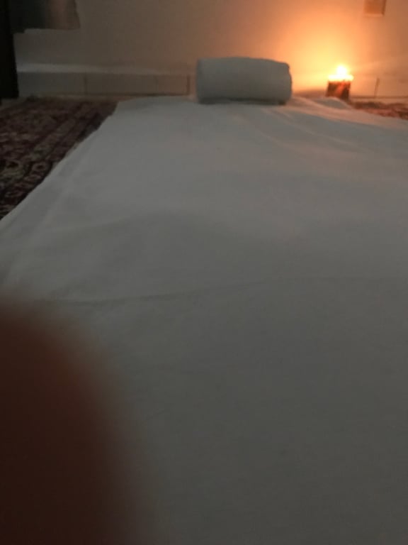 TOQUE SECRETO STÚDIO ESSÊNCIA MASSAGEM Massagem em