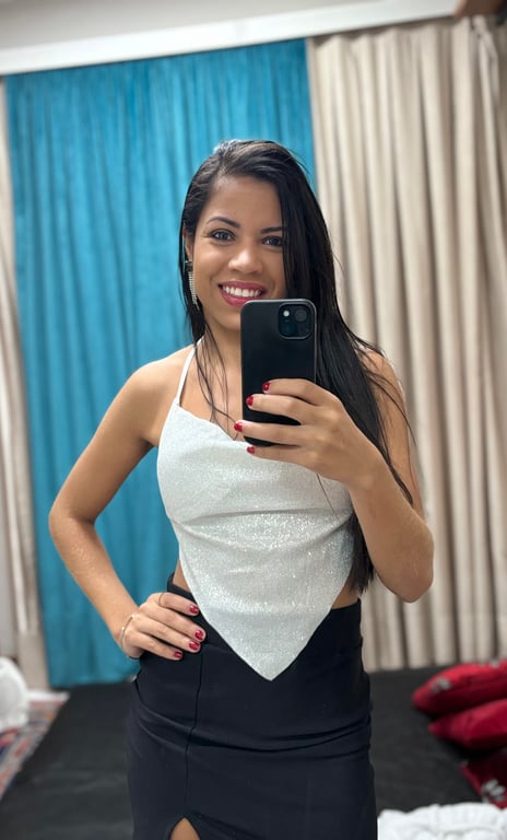 Terapeuta Nara/a melhor massagem tântrica,Nuru e vivências de CWB! Massagem em