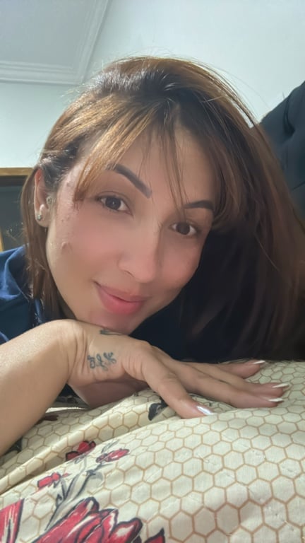 NAYRA VALENCIA, Massagem relaxante, Nuru e Lingam Massagista em
