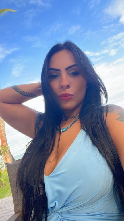 Priscilla Aguiar massoterapeuta Massagem nuru