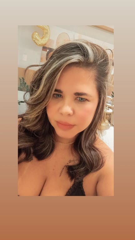 Sábado quente venha desfrutar de uma deliciosa massagem comigo venha 
