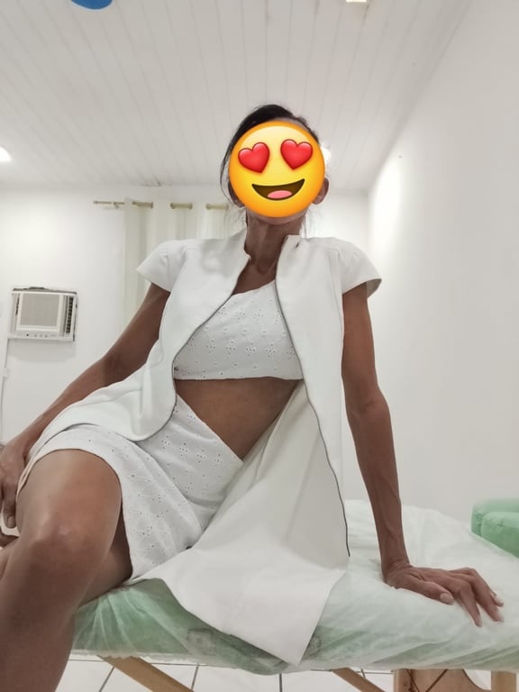 Anny - Massagem Relaxante/Tântrica/Nuru Massagem em