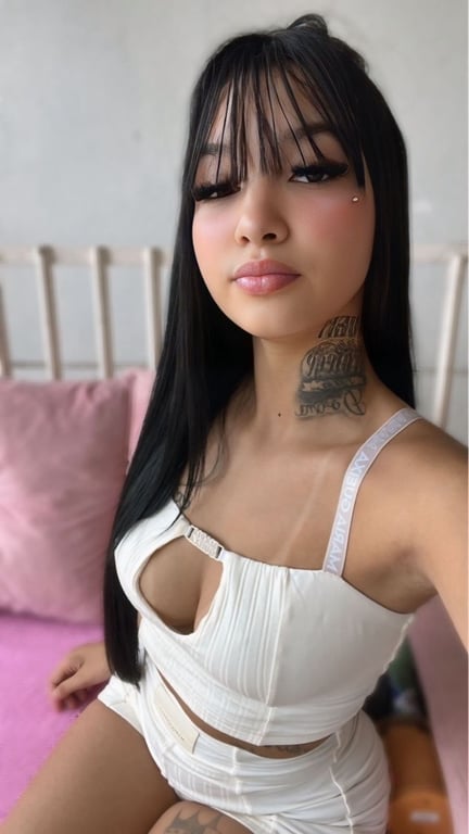 Gabby anúncio Massagista