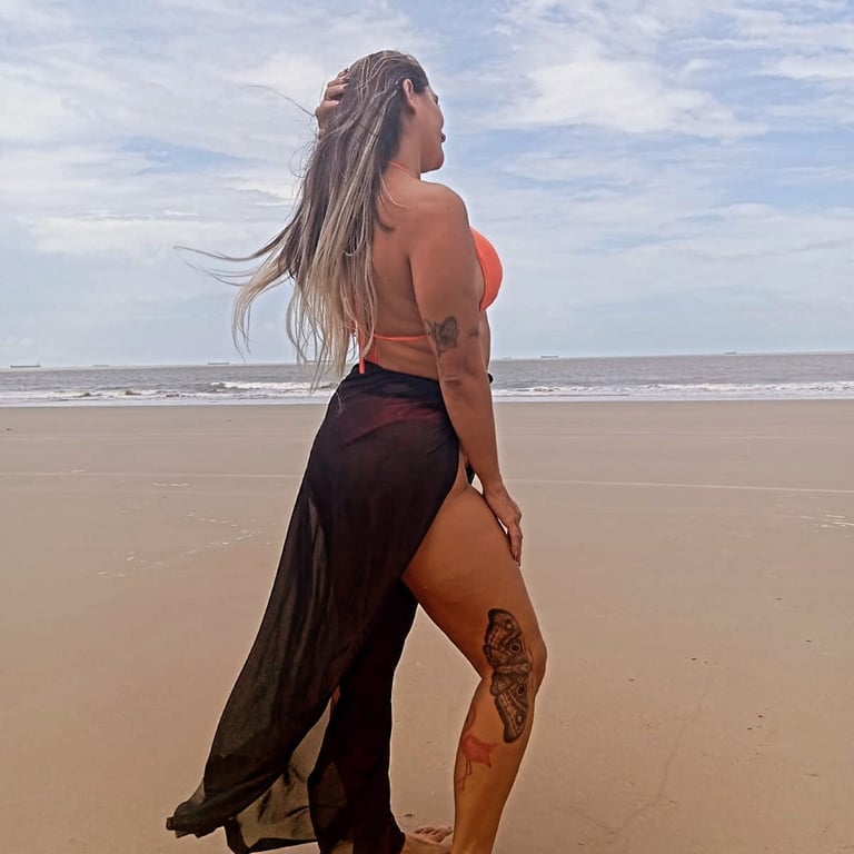 Jessica especialista em tratar ejaculação precoce com tântrica e nuru Massagem