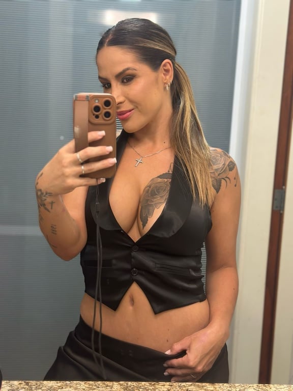 Lua - Massagem Nuru, relaxantes e sensuais