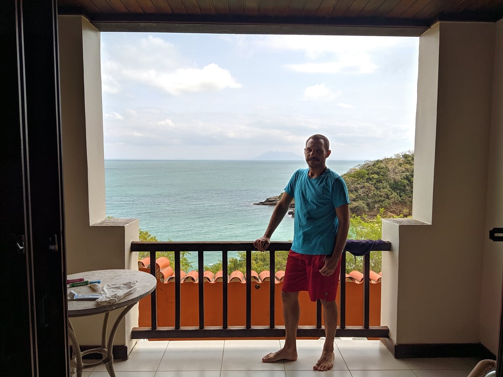 Massoterapeuta Maricá e Niterói - Relaxante e Tântrica Massagem nuru em