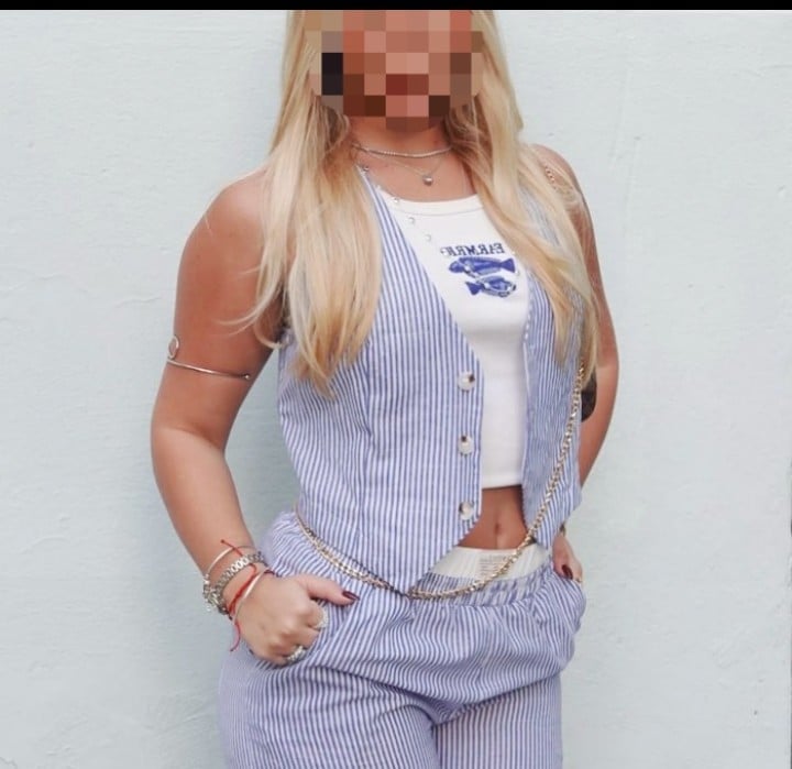 Olá queridos me chamo Mia, quero te convidar a vim relaxar comigo. Massagem em