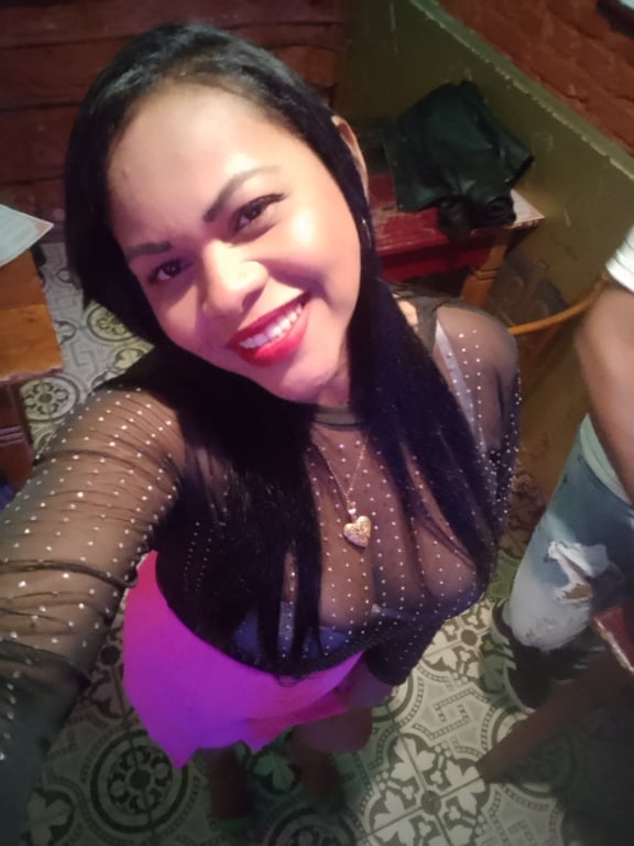 Bruna Massoterapeuta - Massagem Nuru e Relaxante Massagem nuru em