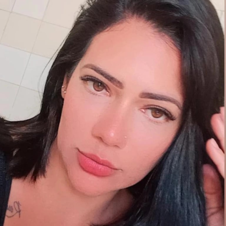 Dany Souza Massoterapeuta - Massagem Tântrica e Naturalista 