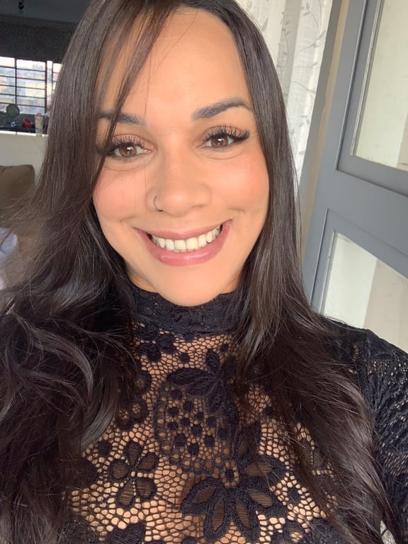 Milena - Massagem sensual e nuru Massagem tântrica