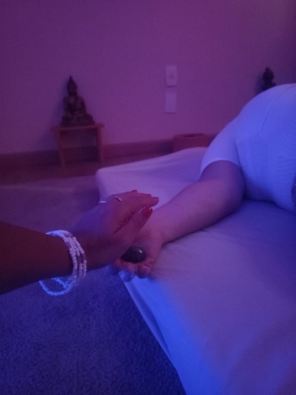 Terapeuta Amanda - Tantra Magnético