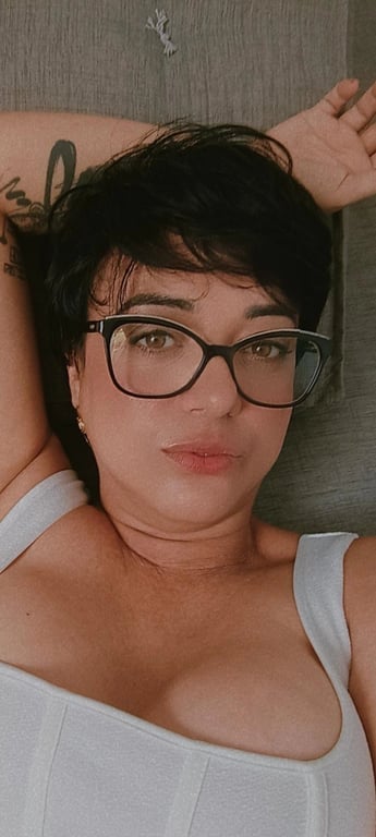 Aline Massoterapeuta - Massagem Terapêutica Bem-estar e Equilíbrio