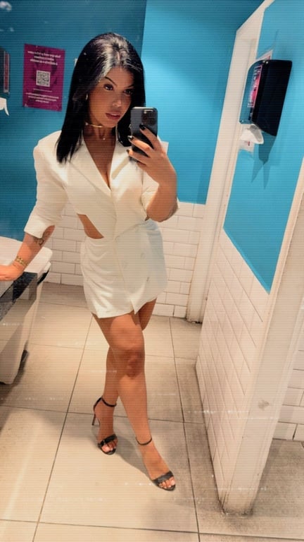 Massoterapeuta Flavia Massagem