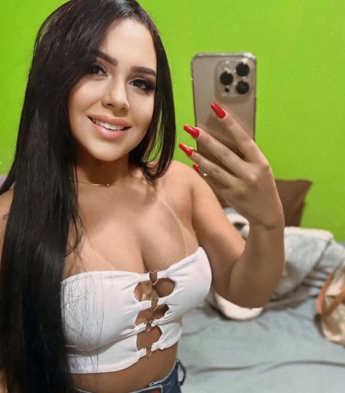 Massagista carinhosa, me entrego nas sessões. Massagem nuru
