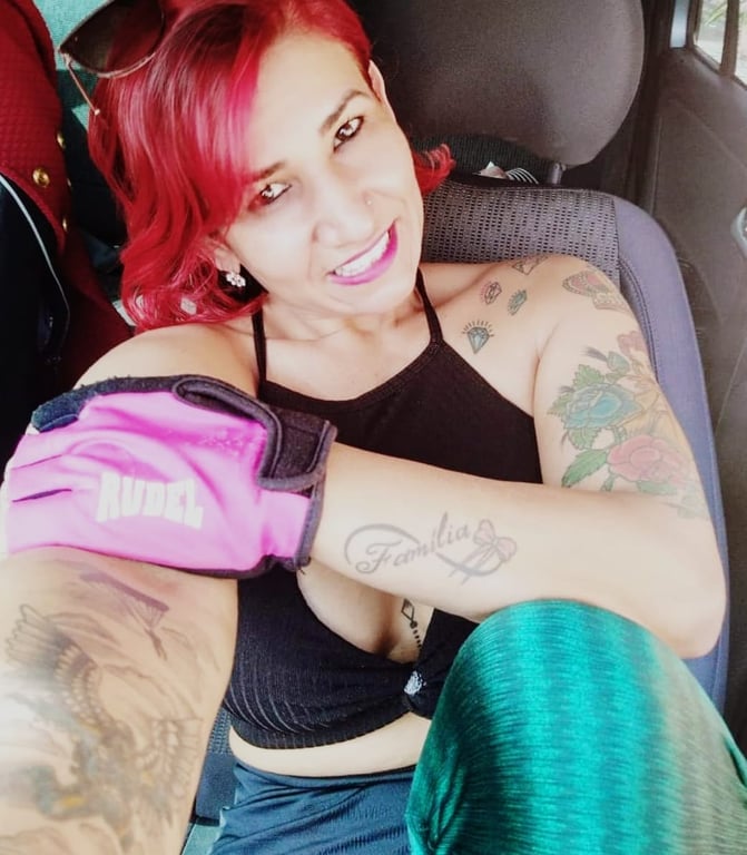 Paula Massagem Tântrica Nuru sensual com local 