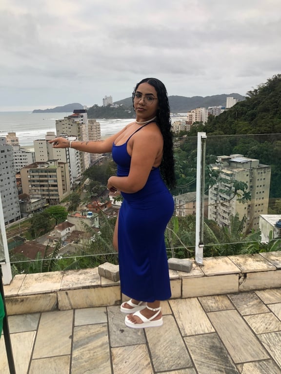 Livia Lopes massa terapêutica