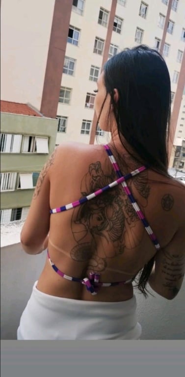 Lara Massoterapeuta Massagem