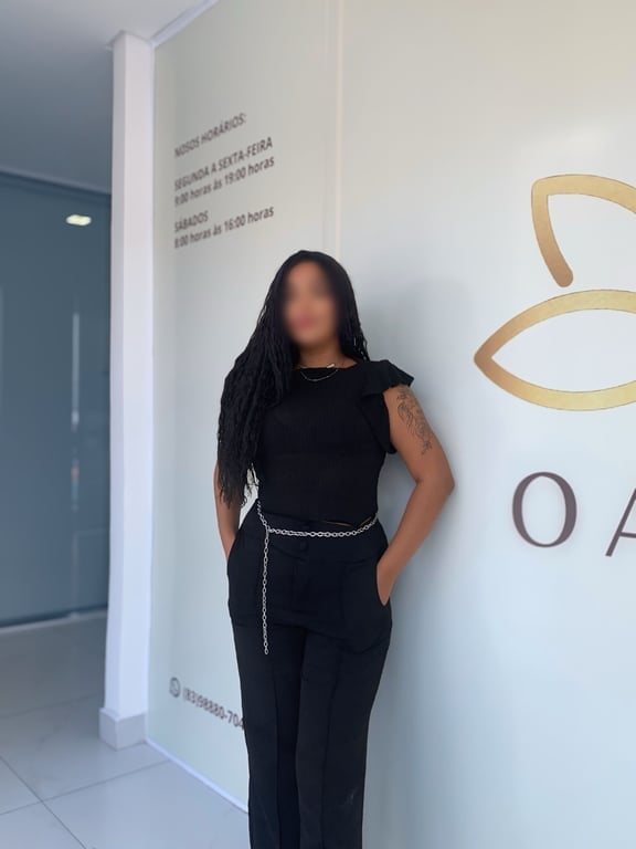 Livia Santos Massoterapeuta João Pessoa Massagem