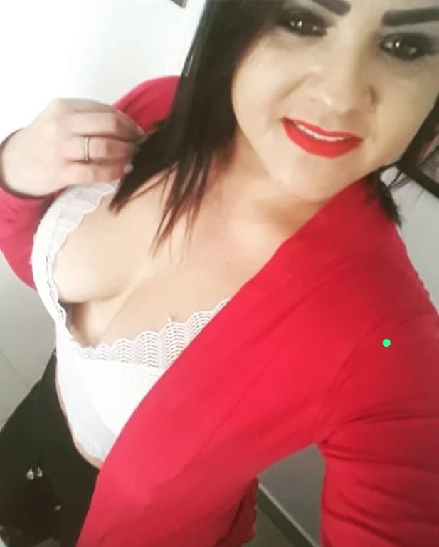 Uma massagem feita com técnica, entrega e muito carinho. Massagem