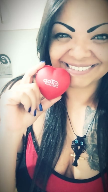 Fernanda Nogueira - A tia do tantra Massagem em