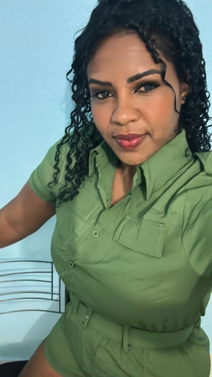 Massagem tântrica , sensual , quiropraxia e Nuru 
