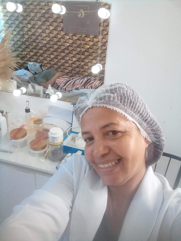 Ana massoterapeuta massagem humanizada Massagistas