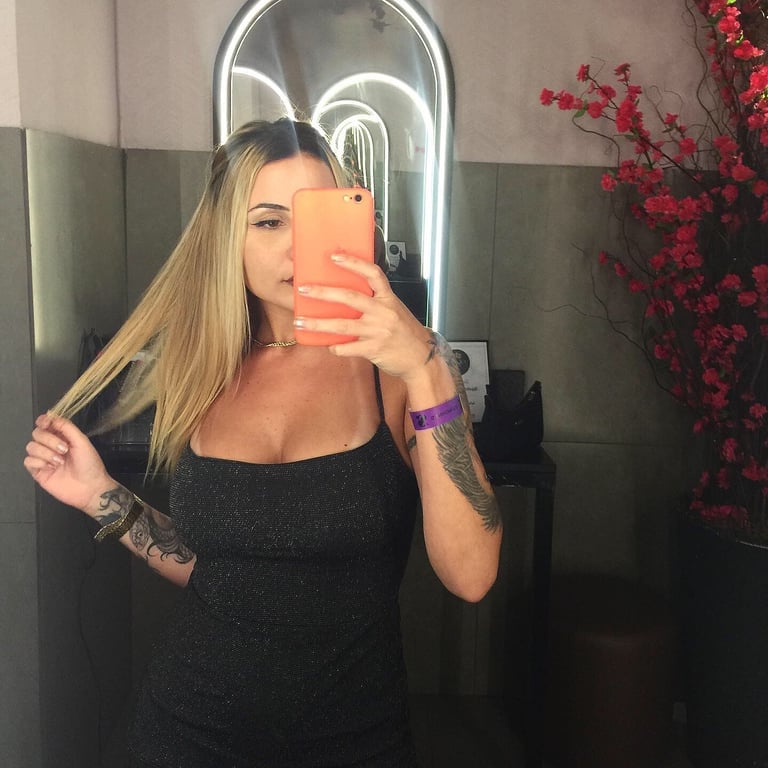Bia massagista Massagem nuru