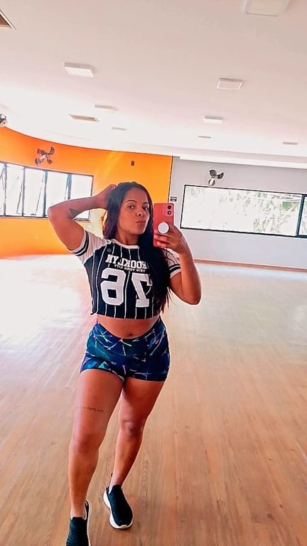 Morena aventureira Massagem em