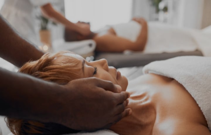 Massagem tântrica para mulheres -Felipe Massagem