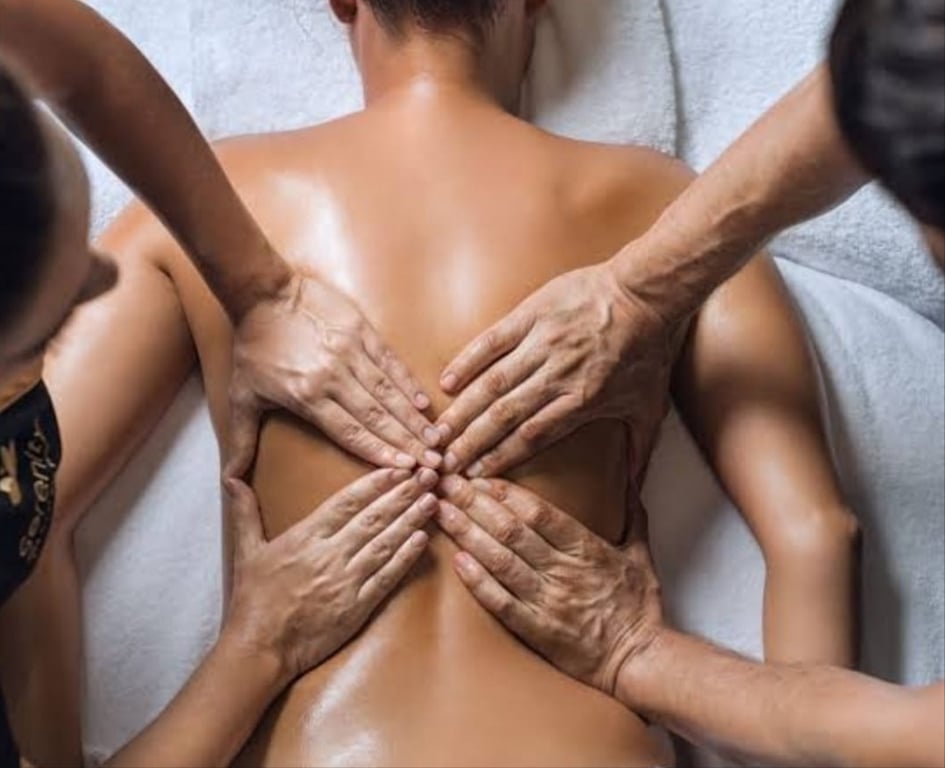 Massagem Tântrica 4 mãos Casal Especializado.