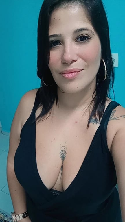 Thais Terapeuta Tantrica/ Holística 