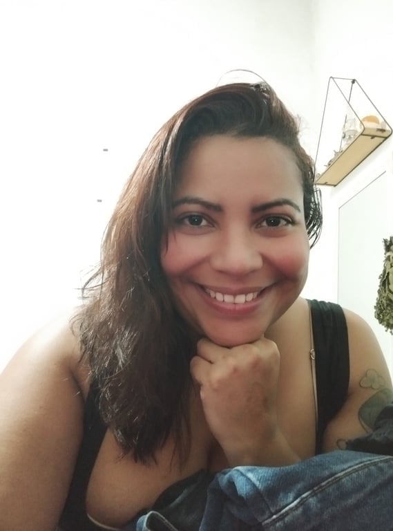 A melhor profissional de SP cuidando de você! Massagem