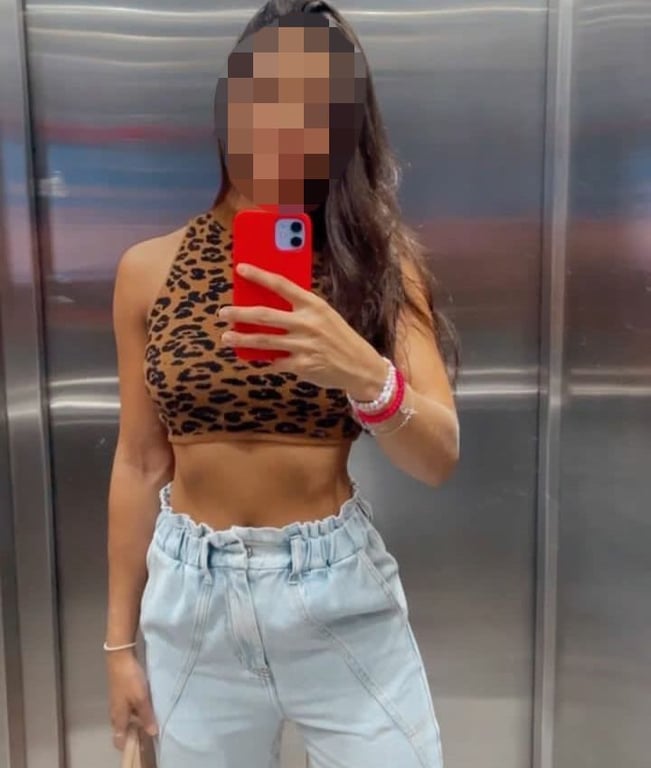 Rebeca Dias Massagem