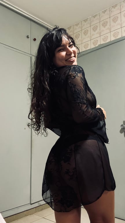 Sophia | Atendo neste feriado 09/07