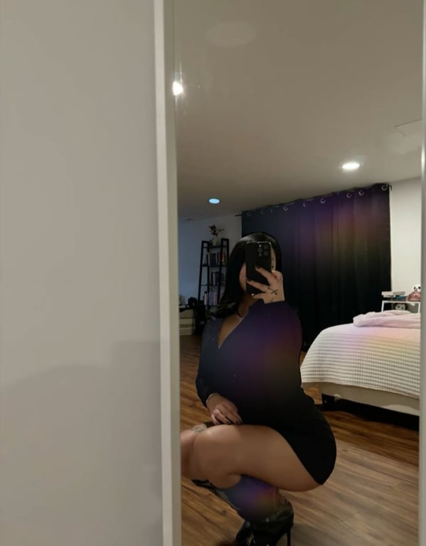 Sexta quente massagem tantrica e Nuru vivência próstatica 