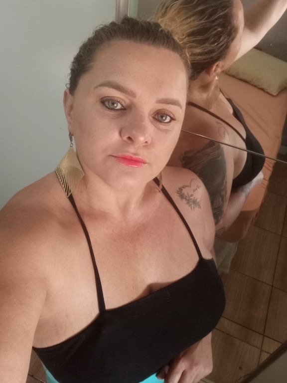 Massagem Relaxante - Depilação corpo Massagem tântrica em