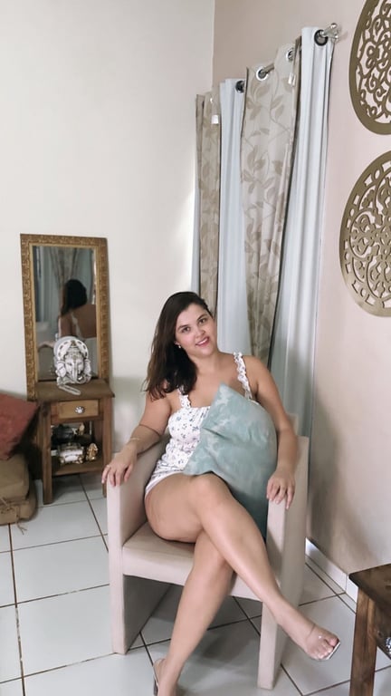 Wandressa terapeuta tântrica Ativação da energia sexual e vivência m Massagista em