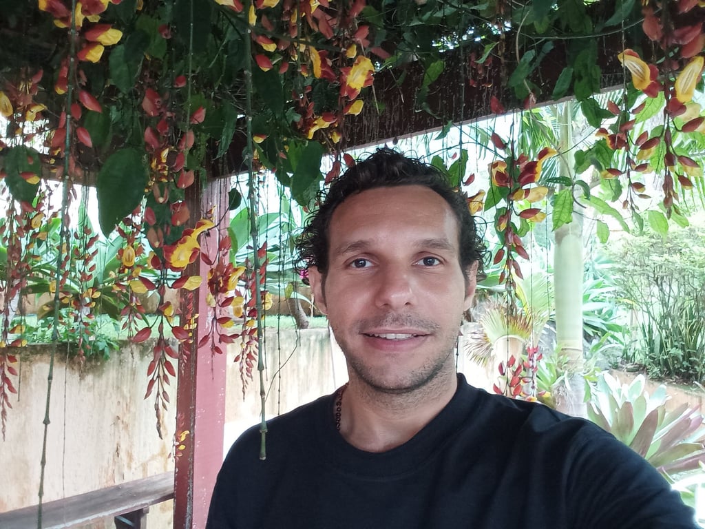 Massoterapeuta Maricá e Niterói - Relaxante e Tântrica Massagem nuru em