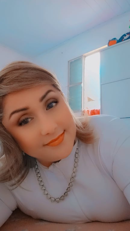 Mia Sanches - massagem sensual e tailandesa Massagem tântrica