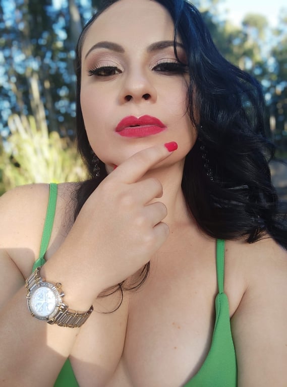 Jéssica conteúdos picantes eróticos Massagem sensual