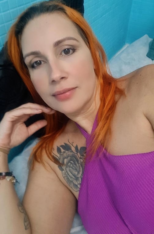Massagista profissional e com experiência 