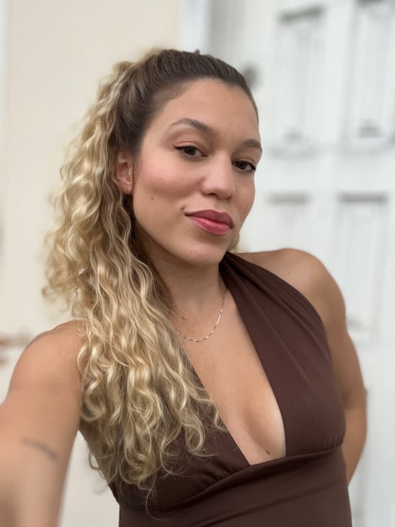 Kelly - massagens e terapias corporais Massagem nuru em