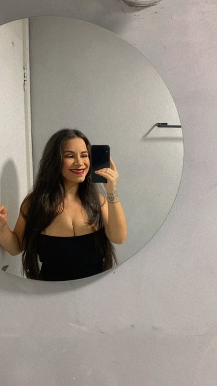 Carol - Tudo que você precisa é uma pausa na sua rotina.