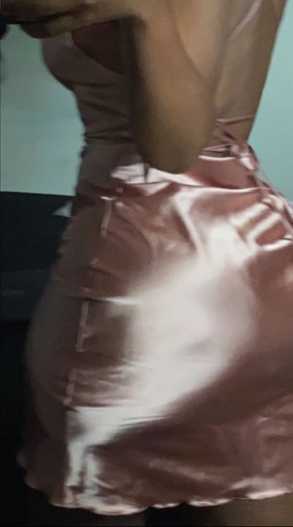 Elenah Massagens Terapia Relaxante com o Toque Massagem